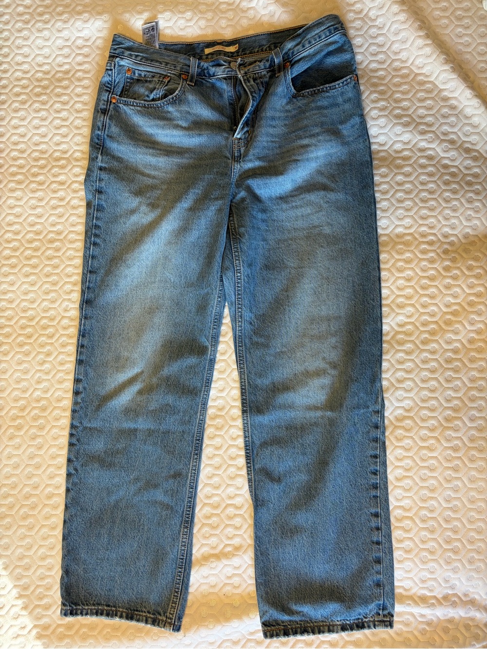 Levi’s Low Pro Straight Jeans Size 30 Medium Wash